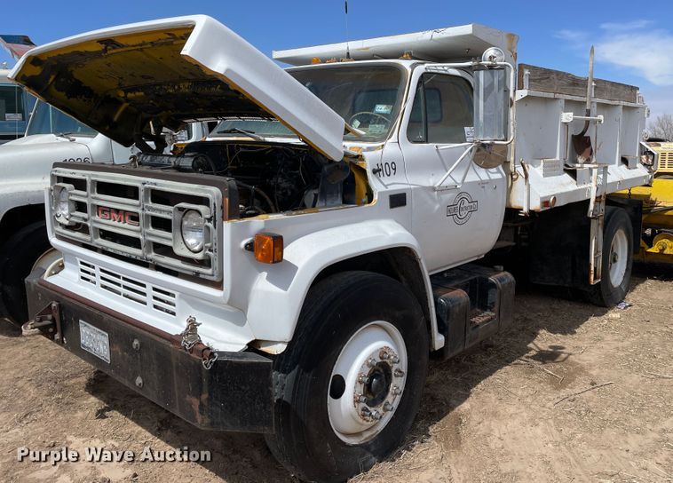 image for item DJ5032 1986 GMC C6000  dump truck