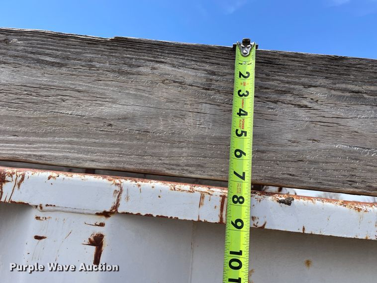 image for item DJ5032 1986 GMC C6000  dump truck