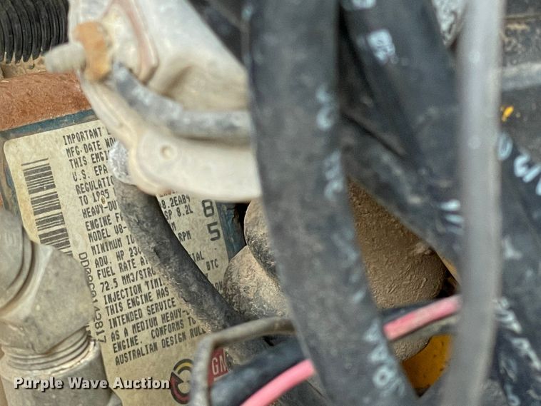 image for item DJ5032 1986 GMC C6000  dump truck