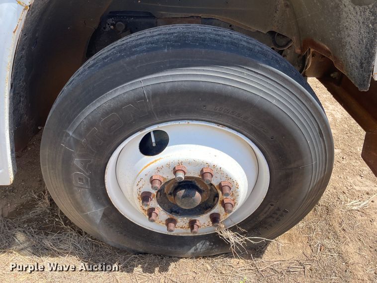 image for item DJ5032 1986 GMC C6000  dump truck