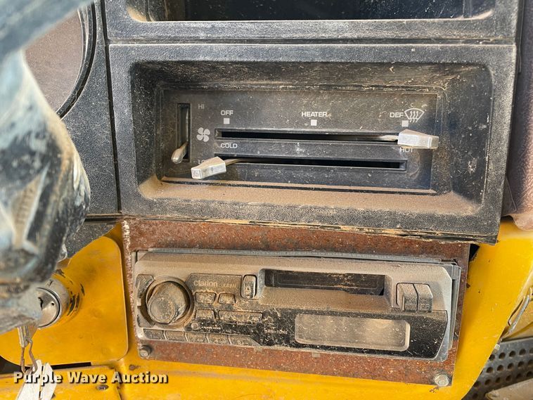 image for item DJ5033 1988 GMC C6000  dump truck