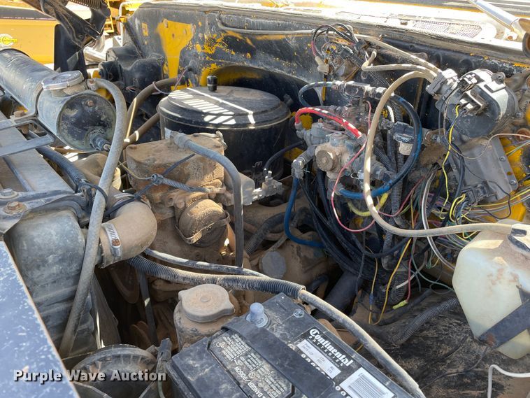 image for item DJ5033 1988 GMC C6000  dump truck