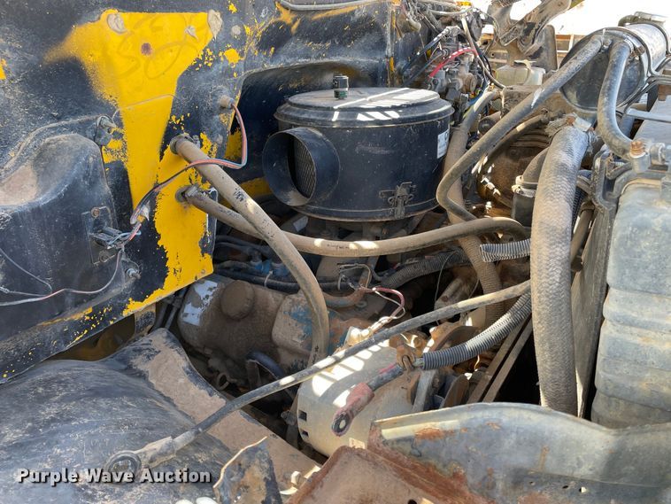 image for item DJ5033 1988 GMC C6000  dump truck