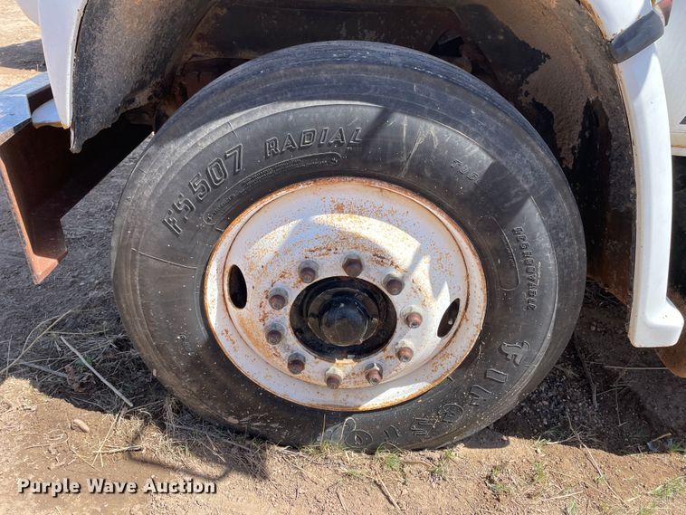 image for item DJ5033 1988 GMC C6000  dump truck