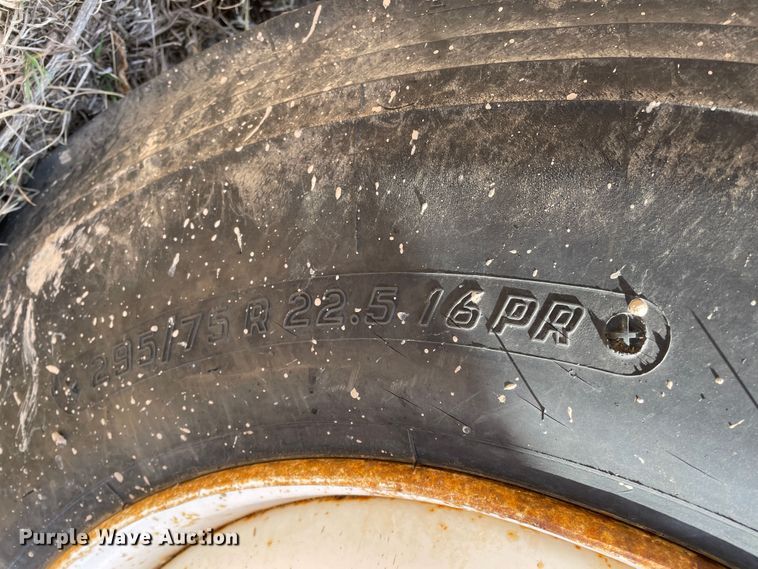 image for item DJ5033 1988 GMC C6000  dump truck