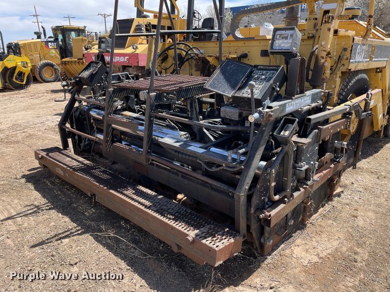 image for item DJ5035 1999 Caterpillar AP1000B  paver