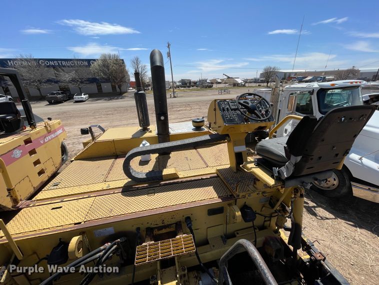 image for item DJ5035 1999 Caterpillar AP1000B  paver