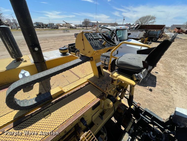 image for item DJ5035 1999 Caterpillar AP1000B  paver