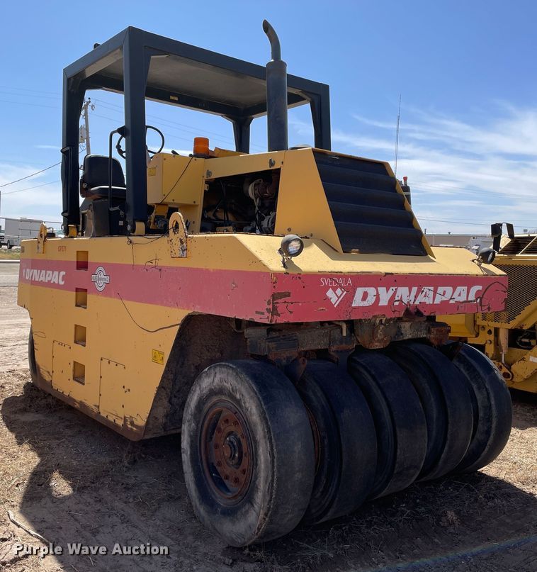 image for item DJ5036 1999 Dynapac CP271  pneumatic roller