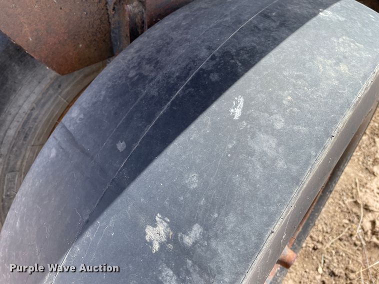 image for item DJ5037 Dynapac CP271  pneumatic roller