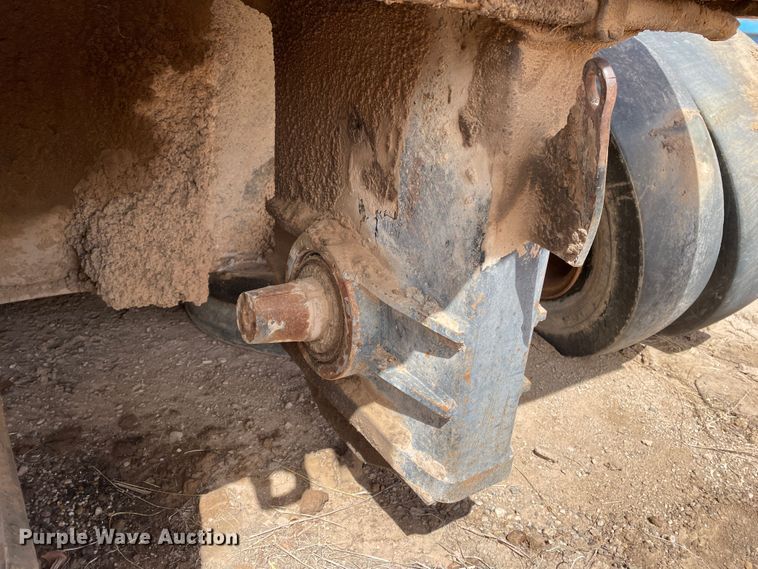 image for item DJ5037 Dynapac CP271  pneumatic roller