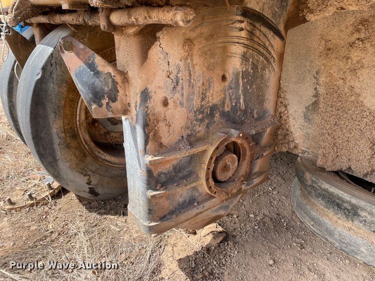 image for item DJ5037 Dynapac CP271  pneumatic roller