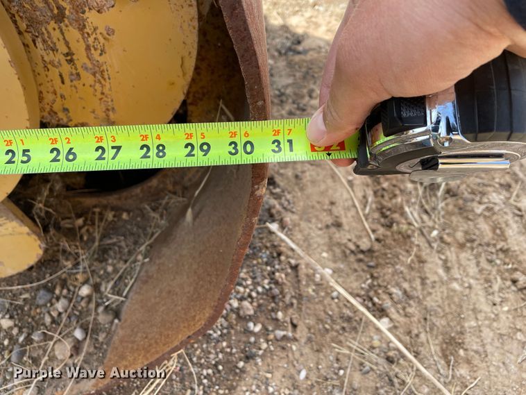 image for item DJ5038 1999 Caterpillar CB334D  double drum vibratory roller