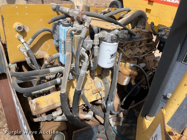 image for item DJ5038 1999 Caterpillar CB334D  double drum vibratory roller