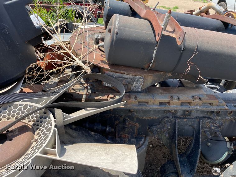 image for item DJ5039 2006 International 9200i  semi truck