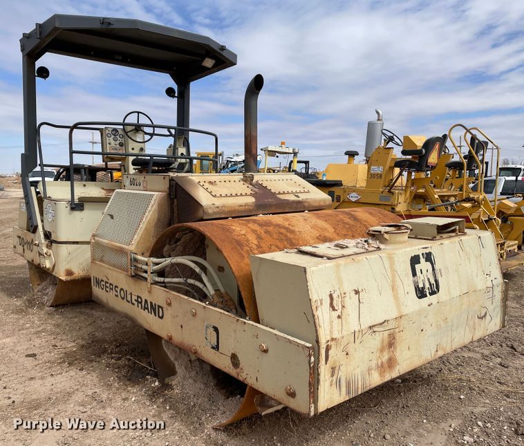 image for item DJ5040 1994 Ingersoll Rand DD110  double drum vibratory roller