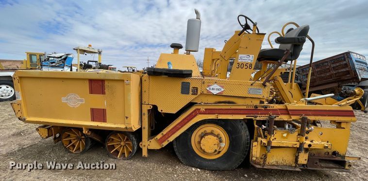 image for item DJ5041 1996 Blaw-Knox PF161  paver