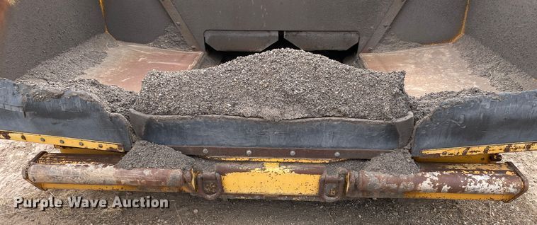 image for item DJ5041 1996 Blaw-Knox PF161  paver