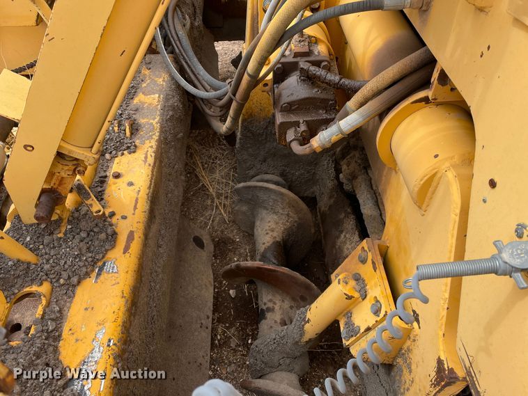 image for item DJ5041 1996 Blaw-Knox PF161  paver