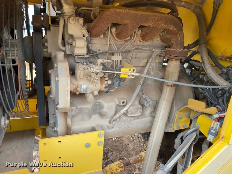 image for item DJ5042 2005 Superior Broom DT80J  broom