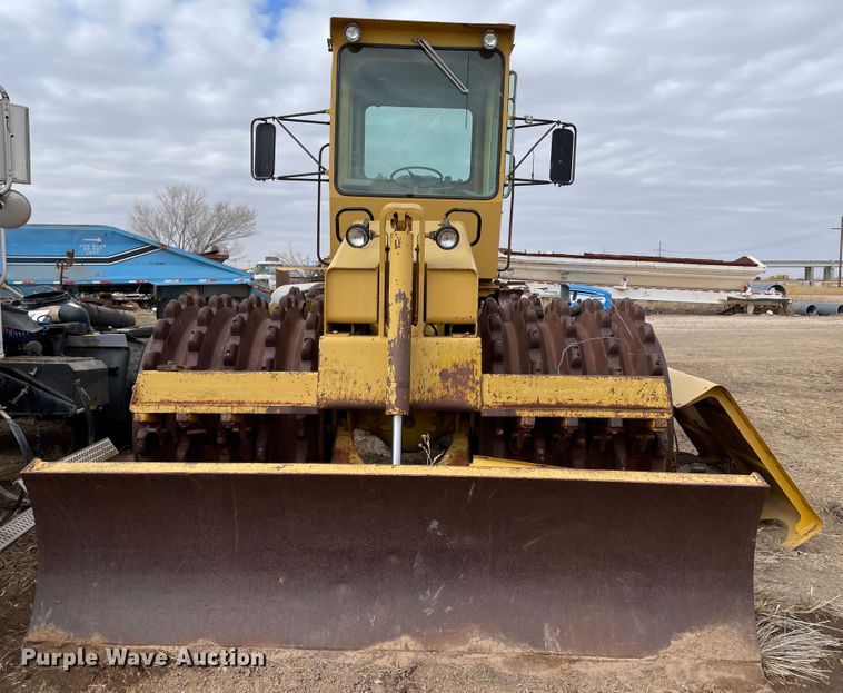 image for item DJ5045 Bomag K350  soil compactor