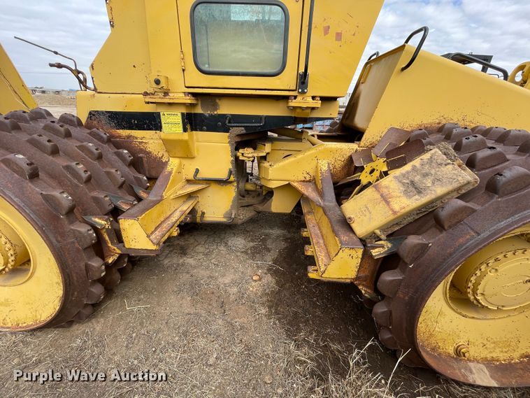 image for item DJ5045 Bomag K350  soil compactor