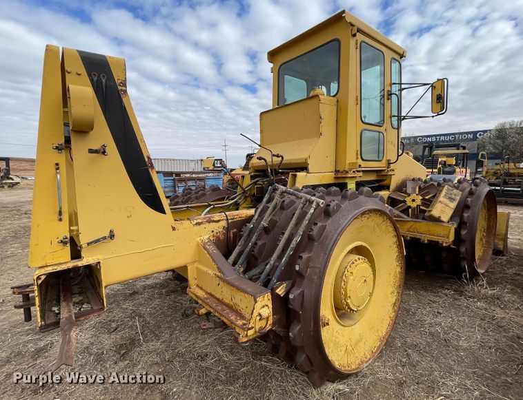 image for item DJ5045 Bomag K350  soil compactor