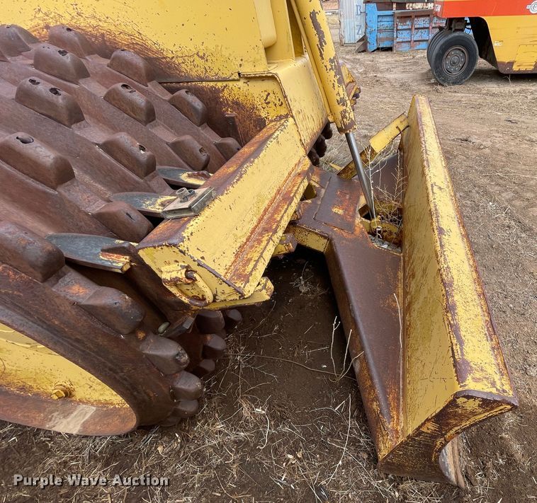 image for item DJ5045 Bomag K350  soil compactor