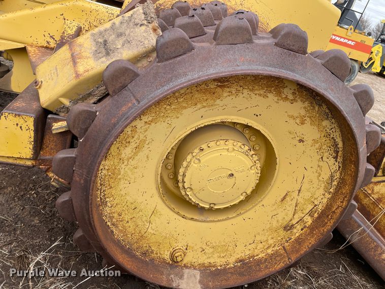 image for item DJ5045 Bomag K350  soil compactor