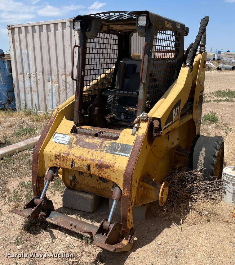image for item DJ5047 2002 Caterpillar 248  skid steer loader