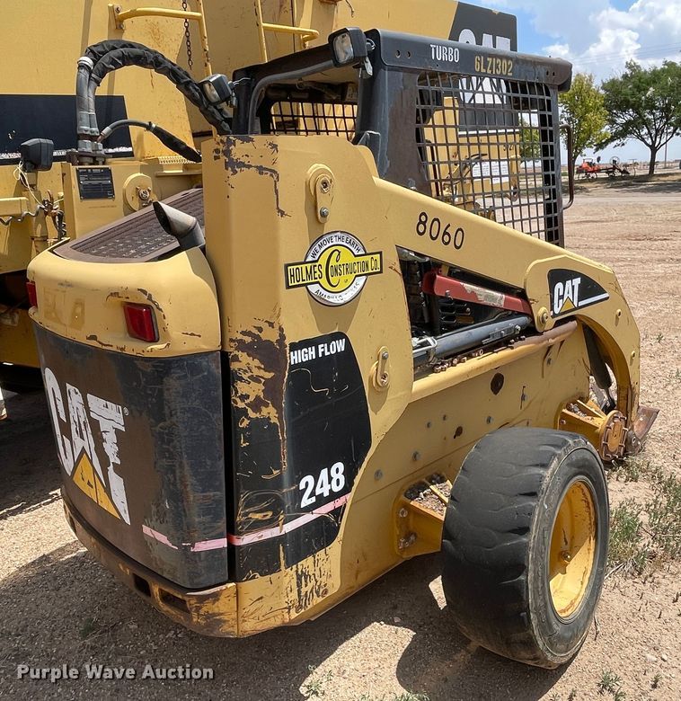 image for item DJ5047 2002 Caterpillar 248  skid steer loader