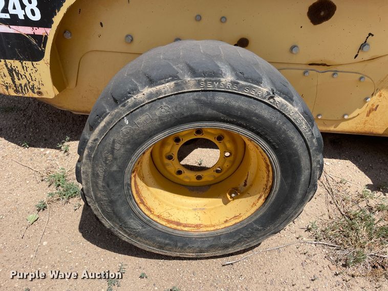 image for item DJ5047 2002 Caterpillar 248  skid steer loader