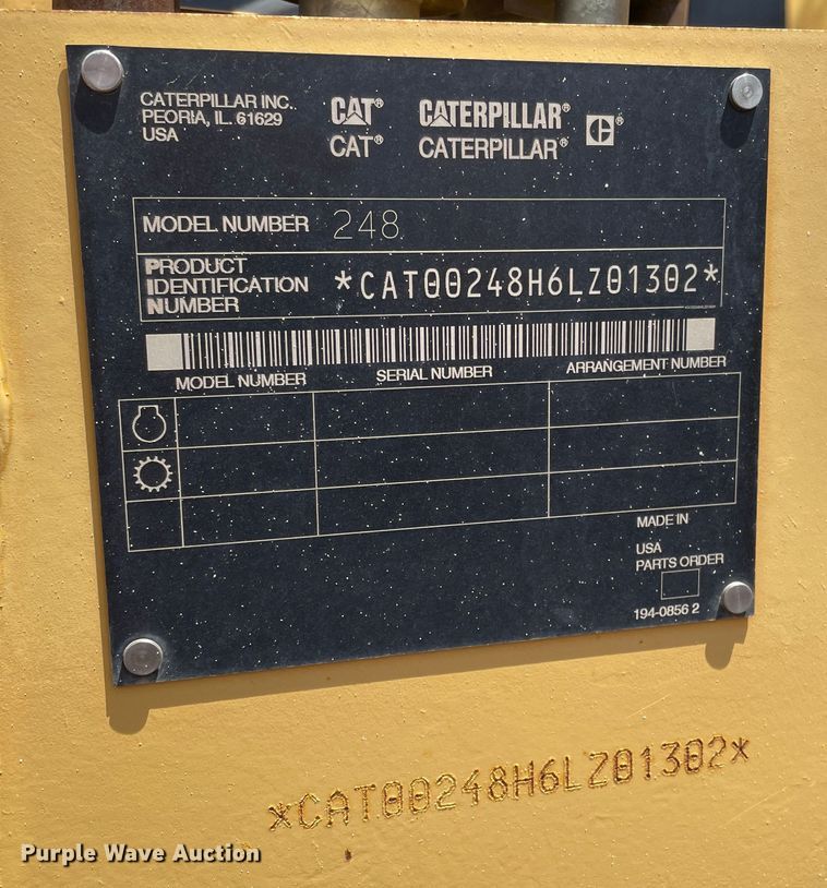 image for item DJ5047 2002 Caterpillar 248  skid steer loader