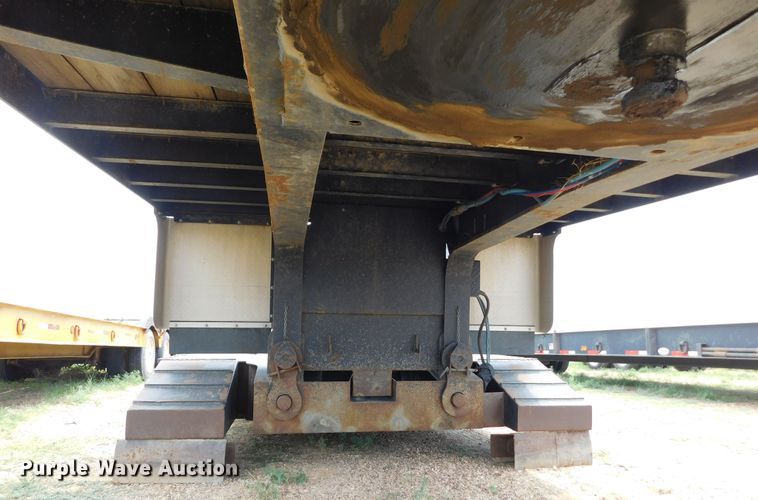 image for item DJ7676 2011 XL Specialized XL 70 MDE  lowboy equipment trailer