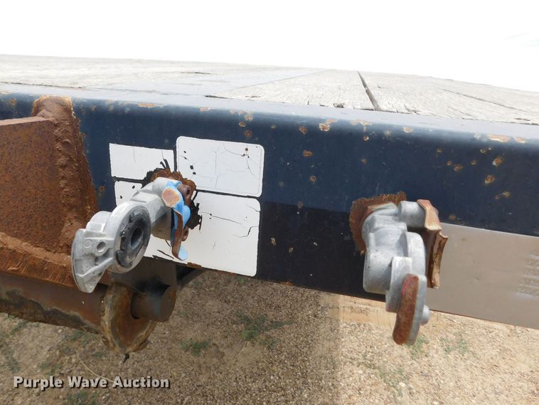 image for item DJ7676 2011 XL Specialized XL 70 MDE  lowboy equipment trailer