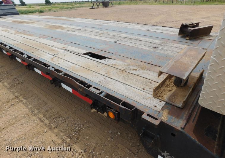 image for item DJ7676 2011 XL Specialized XL 70 MDE  lowboy equipment trailer