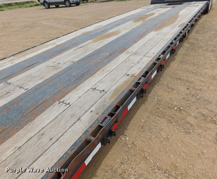 image for item DJ7676 2011 XL Specialized XL 70 MDE  lowboy equipment trailer