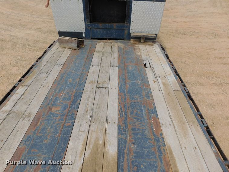 image for item DJ7676 2011 XL Specialized XL 70 MDE  lowboy equipment trailer