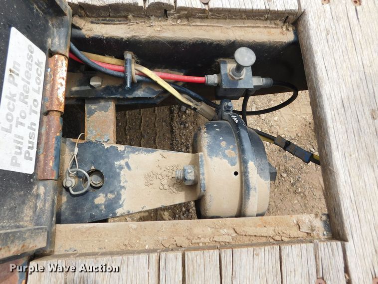 image for item DJ7676 2011 XL Specialized XL 70 MDE  lowboy equipment trailer