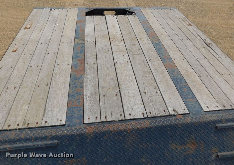 image for item DJ7676 2011 XL Specialized XL 70 MDE  lowboy equipment trailer