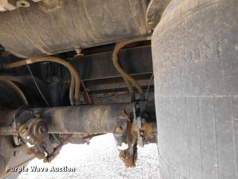 image for item DJ7676 2011 XL Specialized XL 70 MDE  lowboy equipment trailer