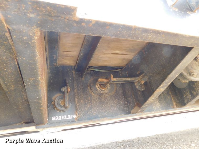 image for item DJ7676 2011 XL Specialized XL 70 MDE  lowboy equipment trailer