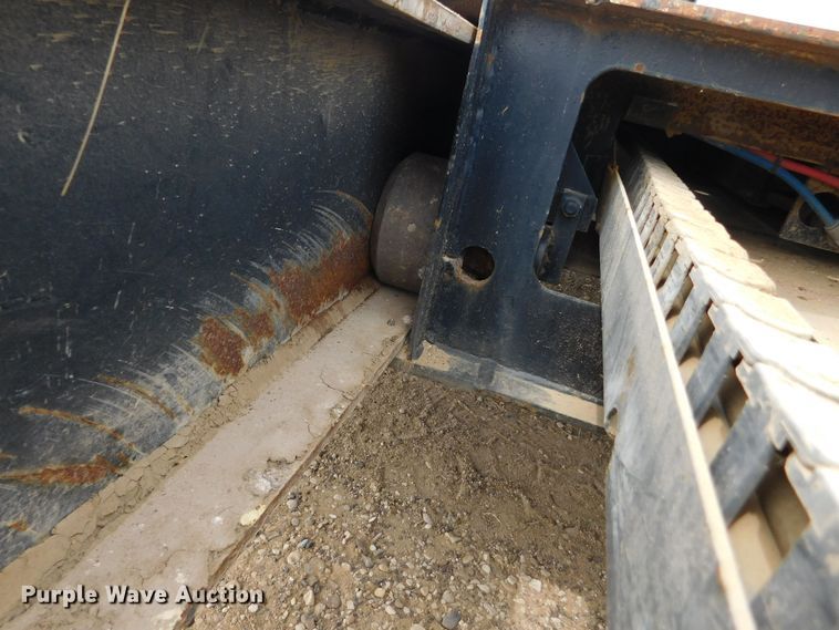 image for item DJ7676 2011 XL Specialized XL 70 MDE  lowboy equipment trailer