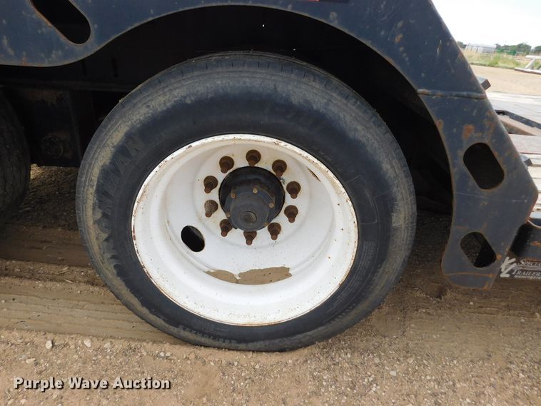 image for item DJ7676 2011 XL Specialized XL 70 MDE  lowboy equipment trailer