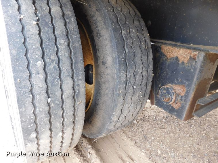 image for item DJ7676 2011 XL Specialized XL 70 MDE  lowboy equipment trailer