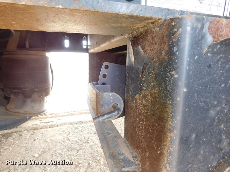 image for item DJ7676 2011 XL Specialized XL 70 MDE  lowboy equipment trailer