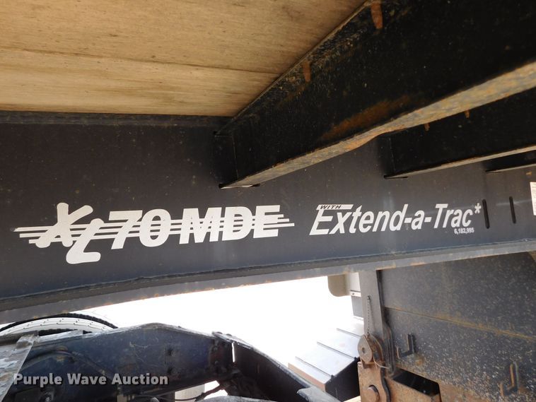 image for item DJ7676 2011 XL Specialized XL 70 MDE  lowboy equipment trailer