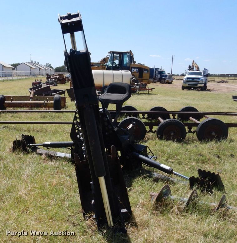 image for item DK0368 Bradco 8611X  backhoe attachment