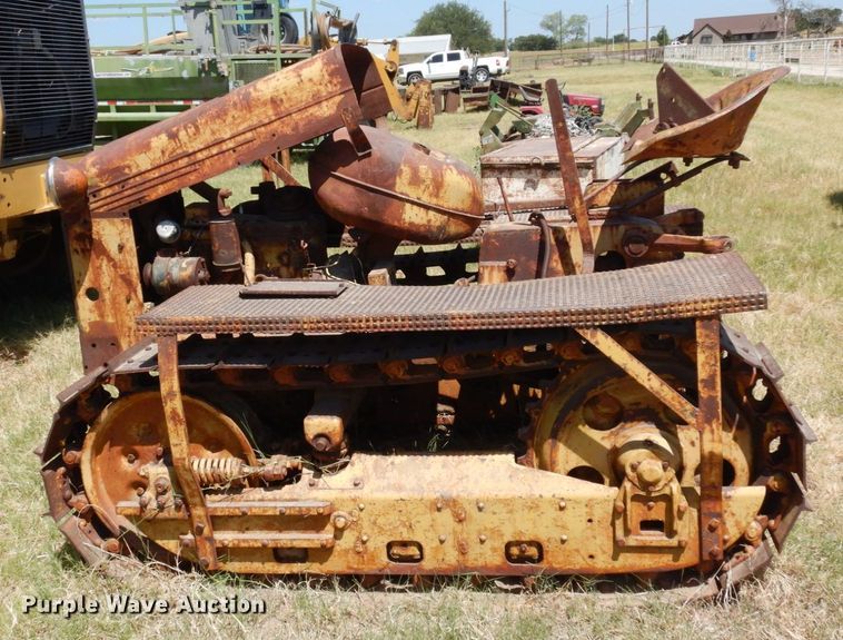 image for item DK0371 1942 Oliver HG42  crawler tractor