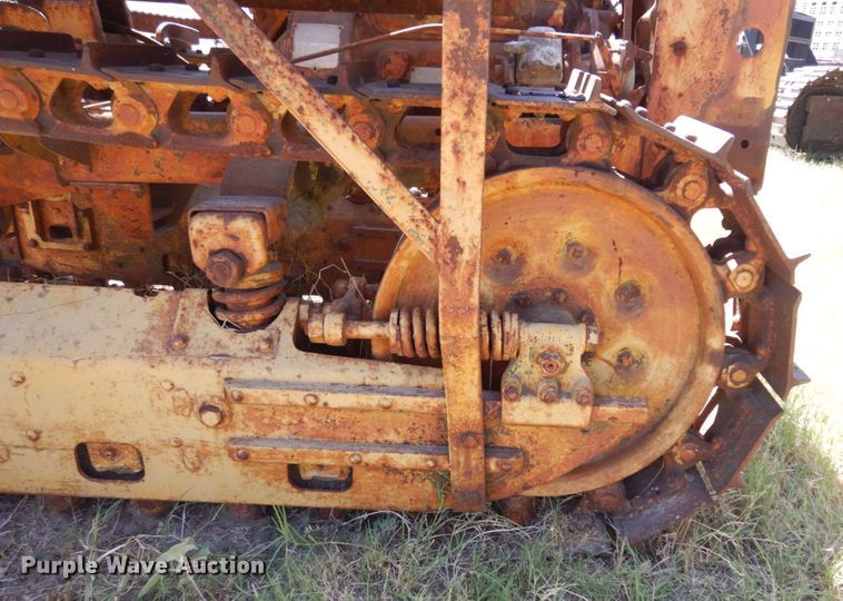 image for item DK0371 1942 Oliver HG42  crawler tractor
